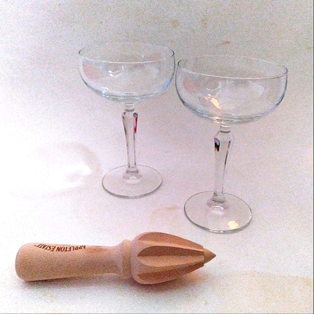 3pc cocktail glass juicer set, Appleton rum merch, NEW, Drink Glassware Reamer